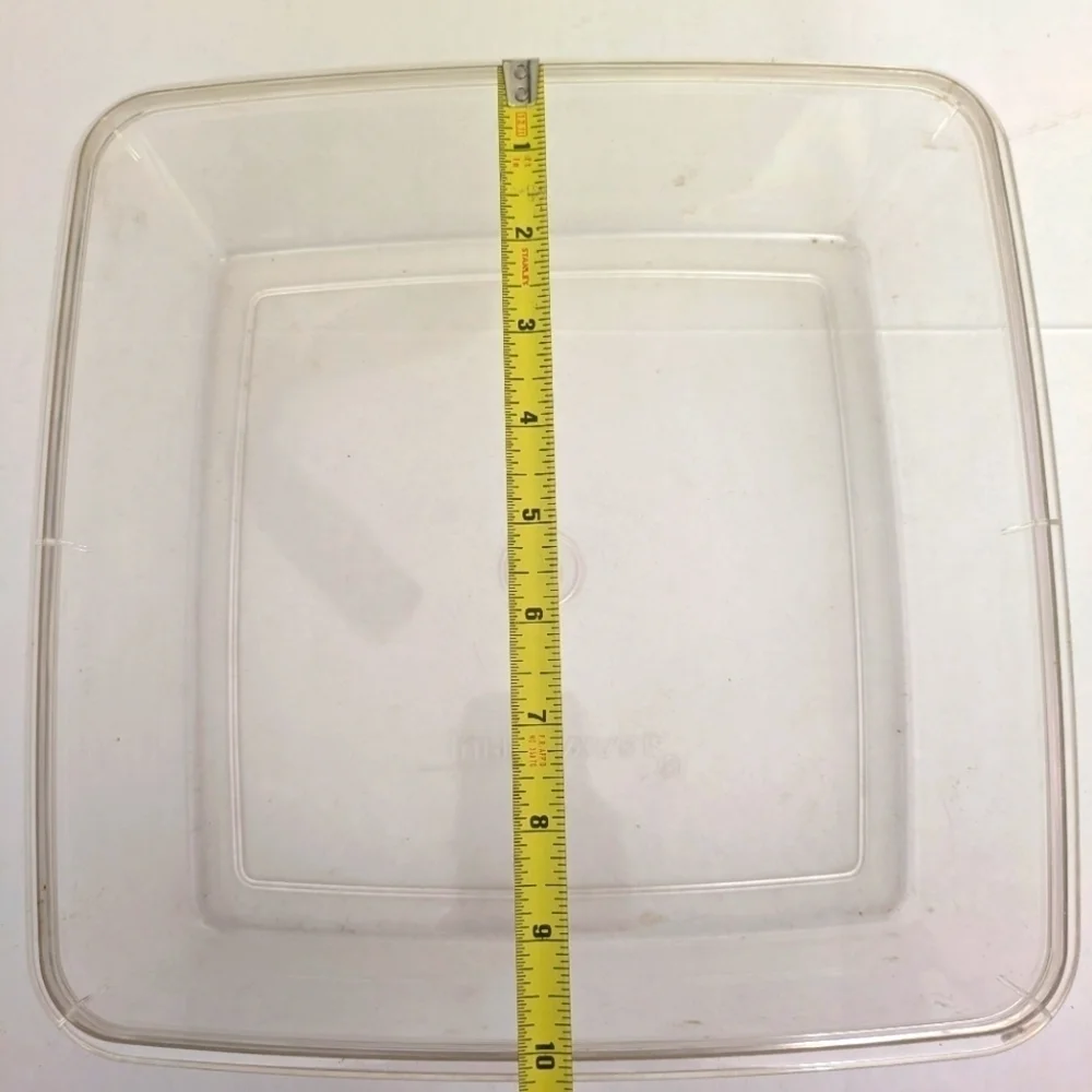 Vintage Tupperware Large square Storage keeper clear ,no lid.